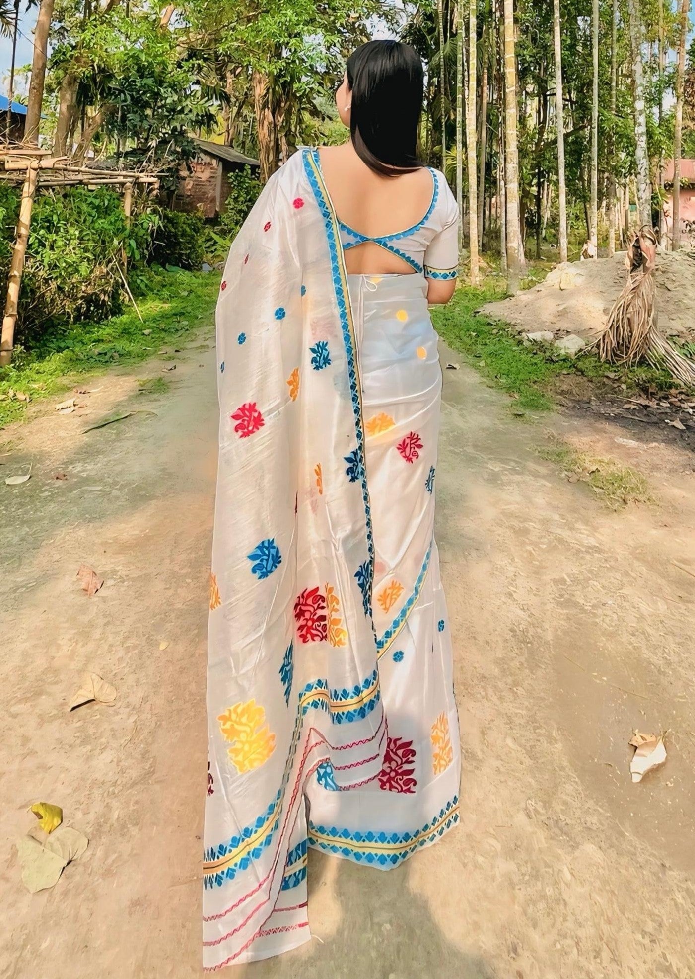 Mekhela Chador